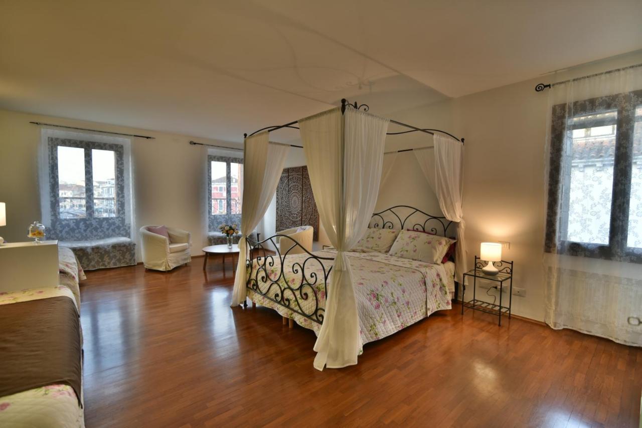 ヴェネツィア B＆B ビスタ スル カナル グランデ Bed & Breakfast エクステリア 写真